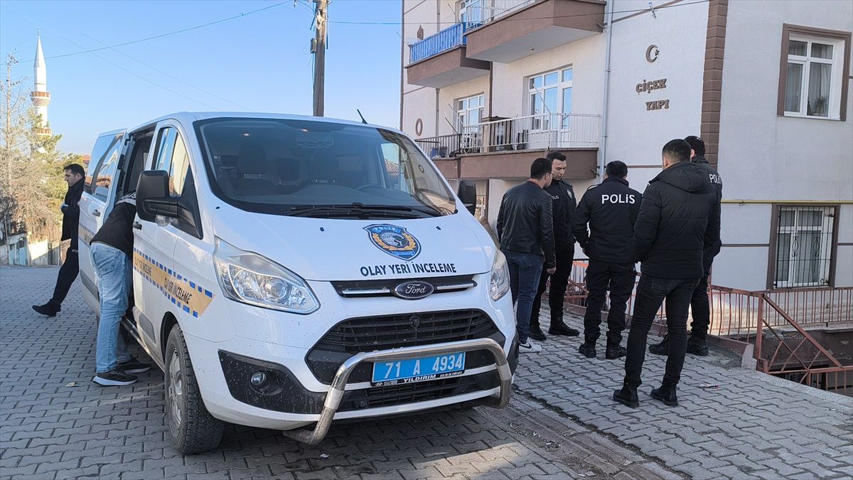 Kırıkkale\'de Genç Ölü Bulundu