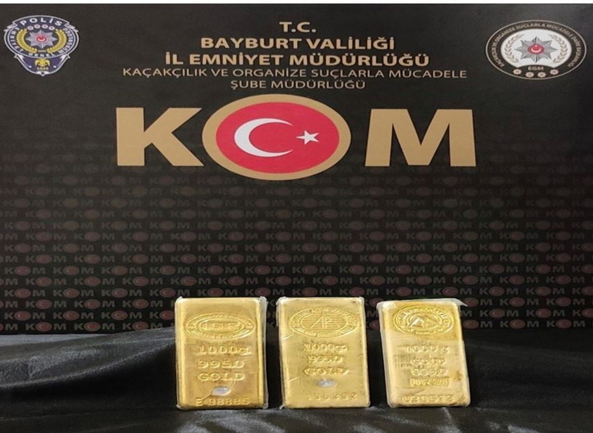 Bayburt\'ta 10 Milyon Lira Değerinde Kaçak Altın Ele Geçirildi