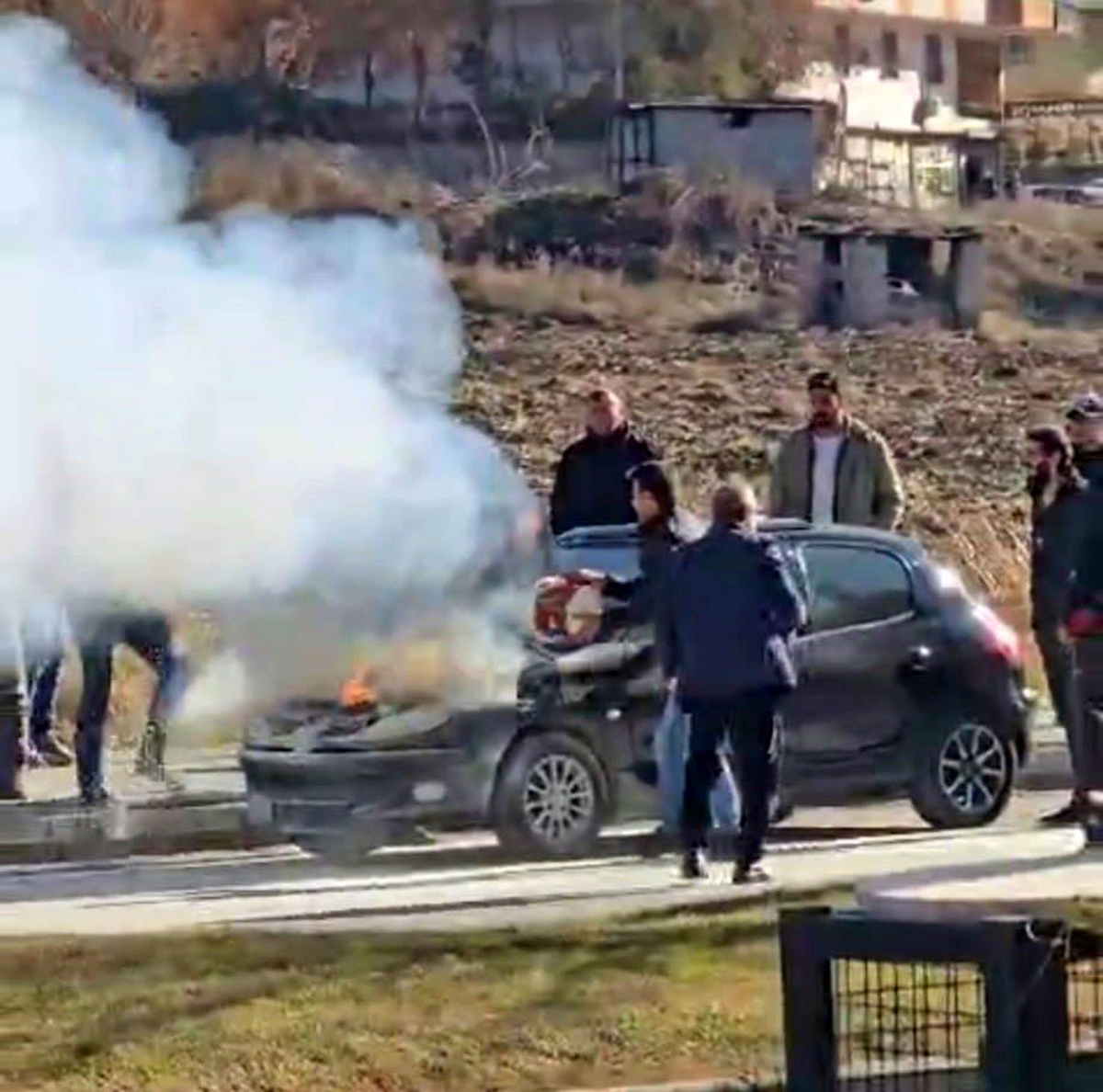 Batman\'da Otomobil Yangını