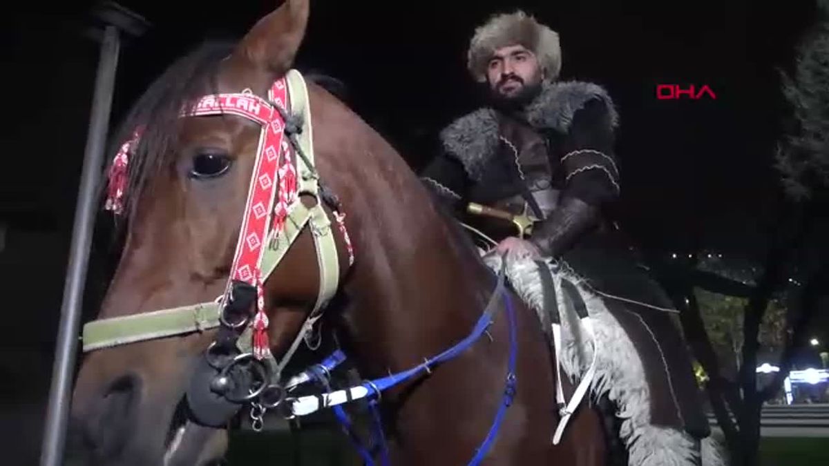 Yılbaşına Atıyla Giren Oto Tamircisi Göz Doldurdu