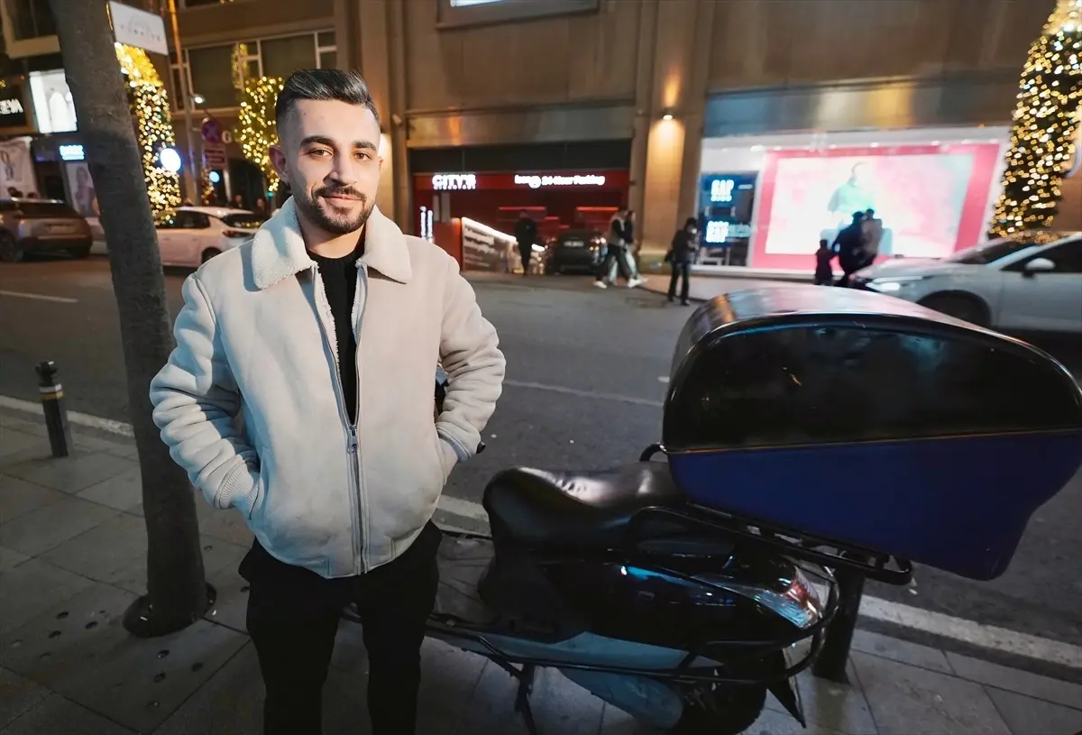 İstanbullular Yılbaşını Coşkuyla Kutladı