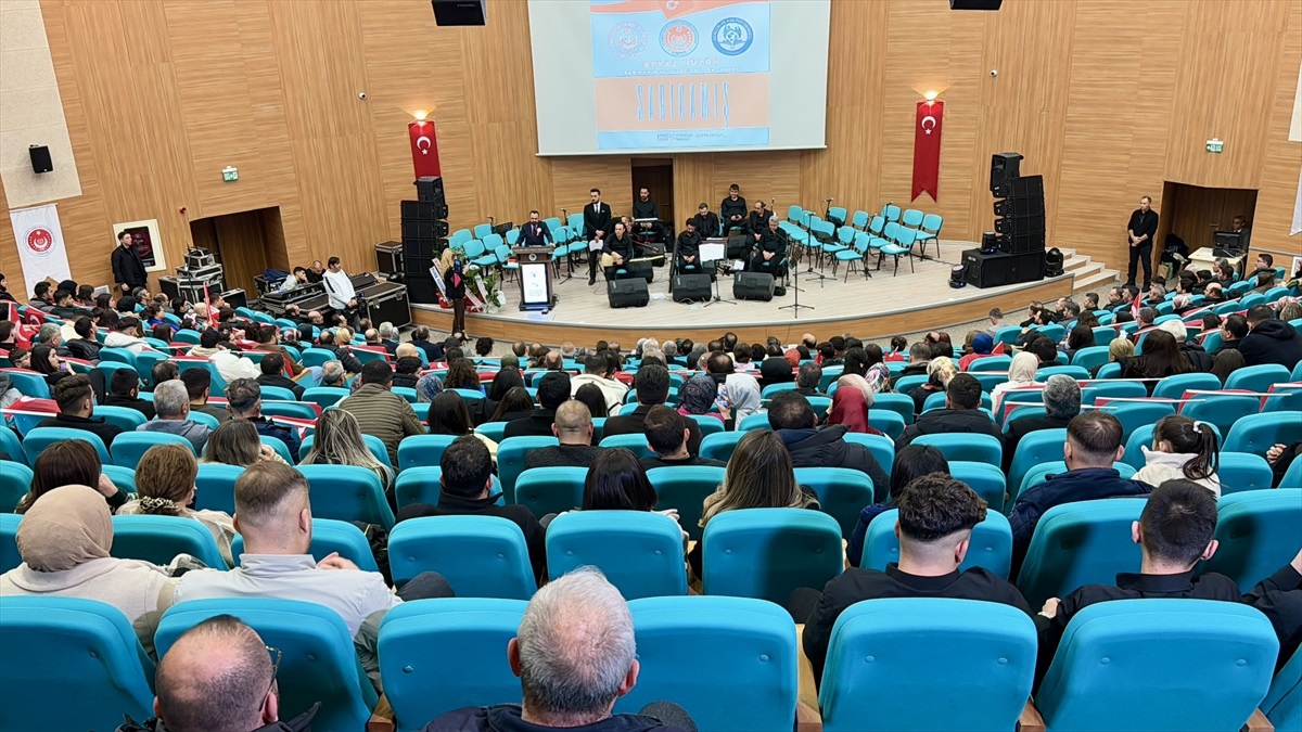 Sarıkamış Şehitlerine Saygı Gecesi Düzenlendi