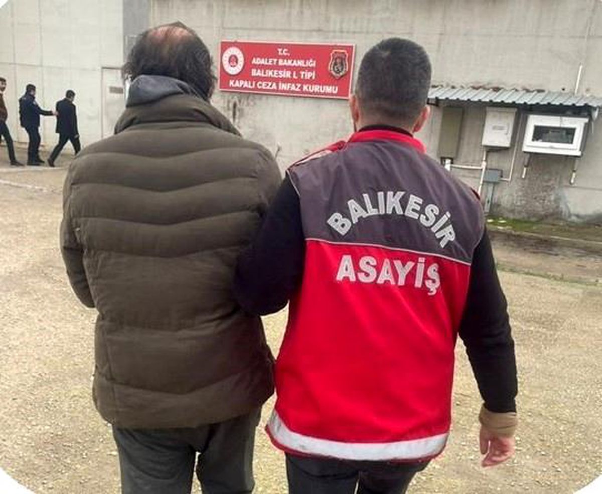 Balıkesir\'de 26 Firari Tutuklandı