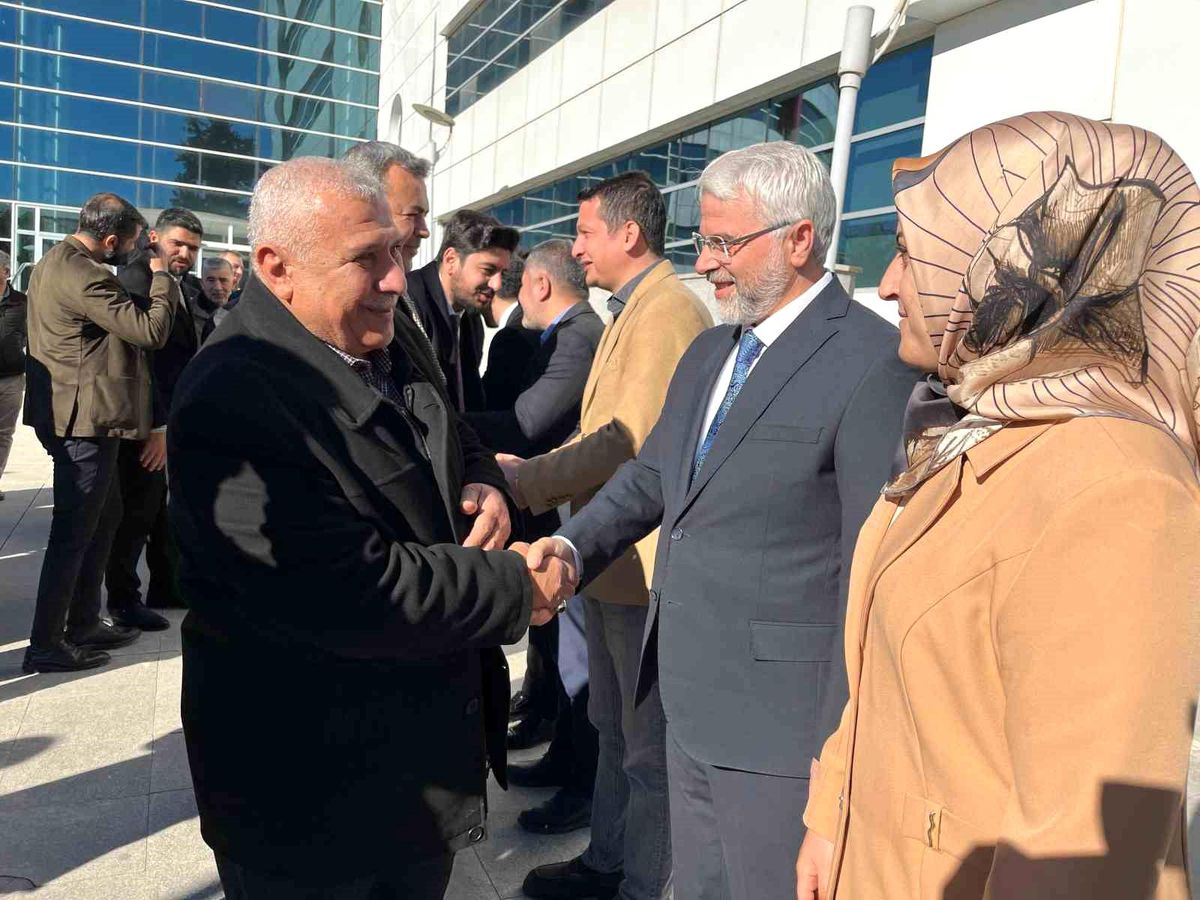 Faruk Bülent Kablan Mazbatasını Aldı