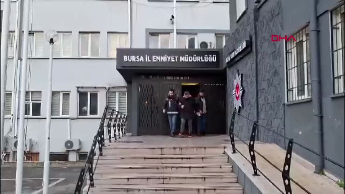 Yaşlı Kadın Dolandırıldı: 1 Milyon 200 Bin Lira Değerinde Altın ve Nakit Gitti
