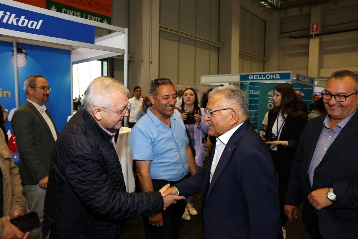 Kayseri Kariyer Merkezi 2024\'te Binlerce Kişiye İstihdam Sağladı