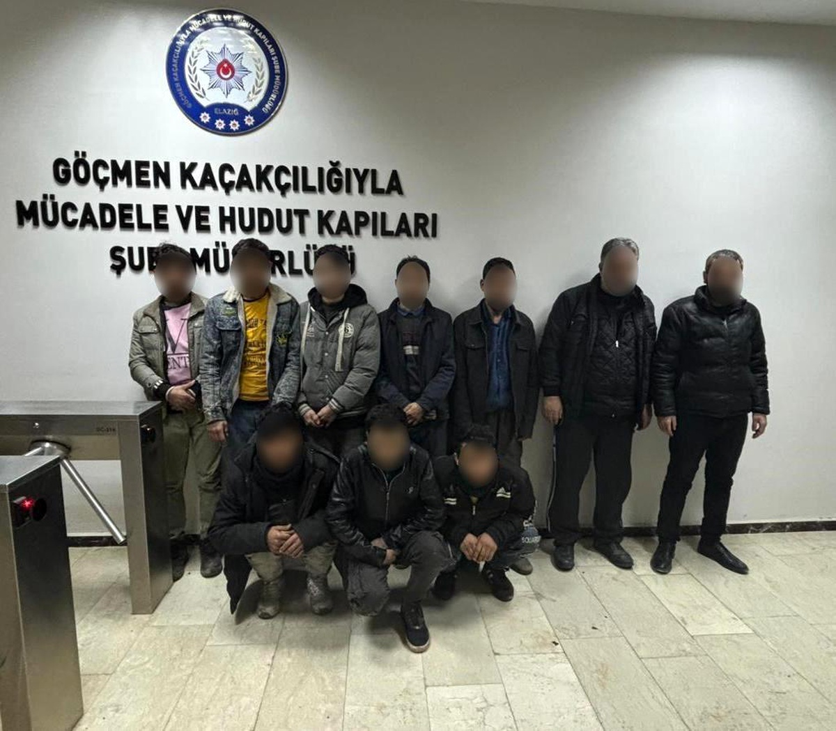 Elazığ\'da Göçmen Kaçakçılığı Operasyonu