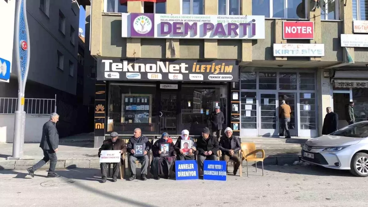 Anne ve Babalar, PKK\'dan Çocuklarını Istiyor