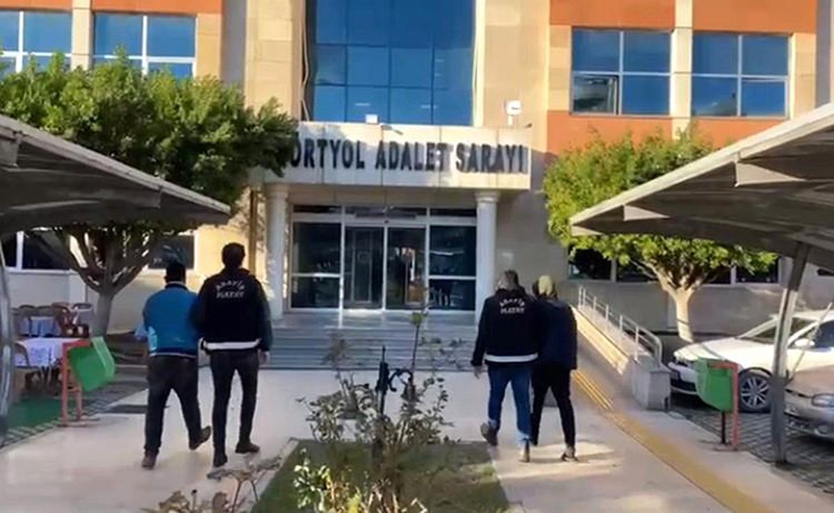 Hatay\'da 5 Aranan Şahıs Yakalandı