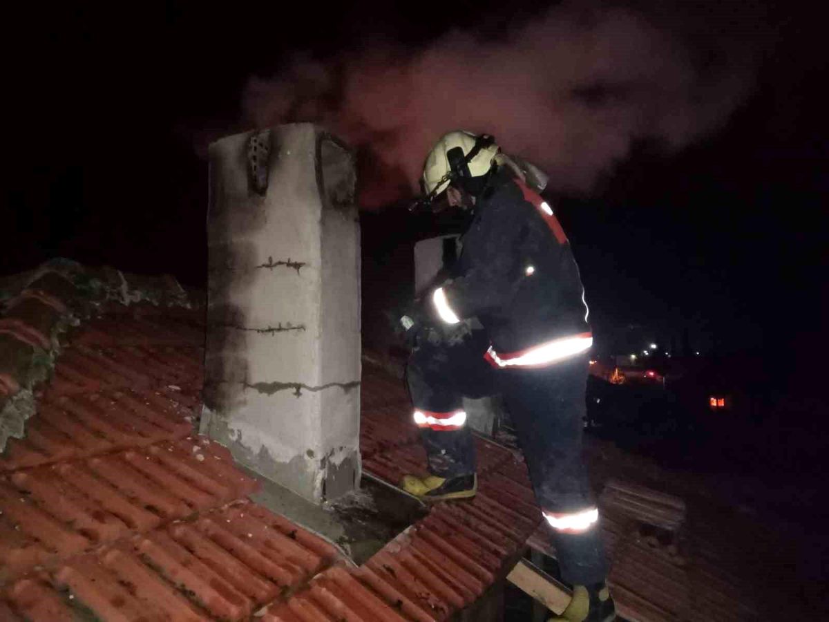 Manisa\'da Baca Yangınları Artıyor: İtfaiye Temizlik Uyarısında Bulundu
