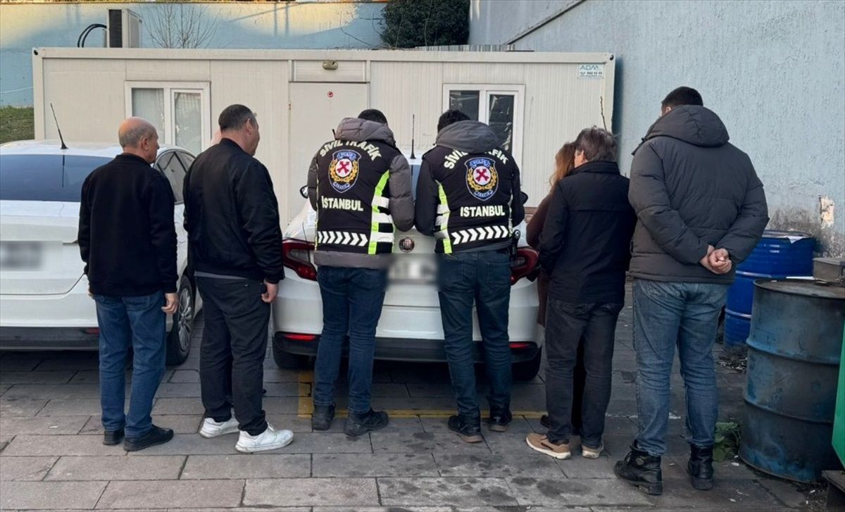 Ambulansa Yol Vermeyen Sürücülere Ceza
