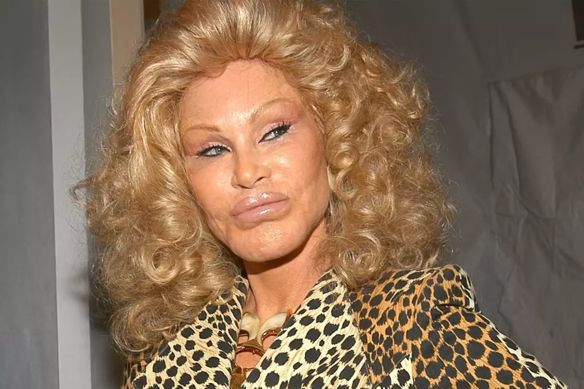 \'Kedi Kadın\' lakaplı Jocelyn Wildenstein hayatını kaybetti