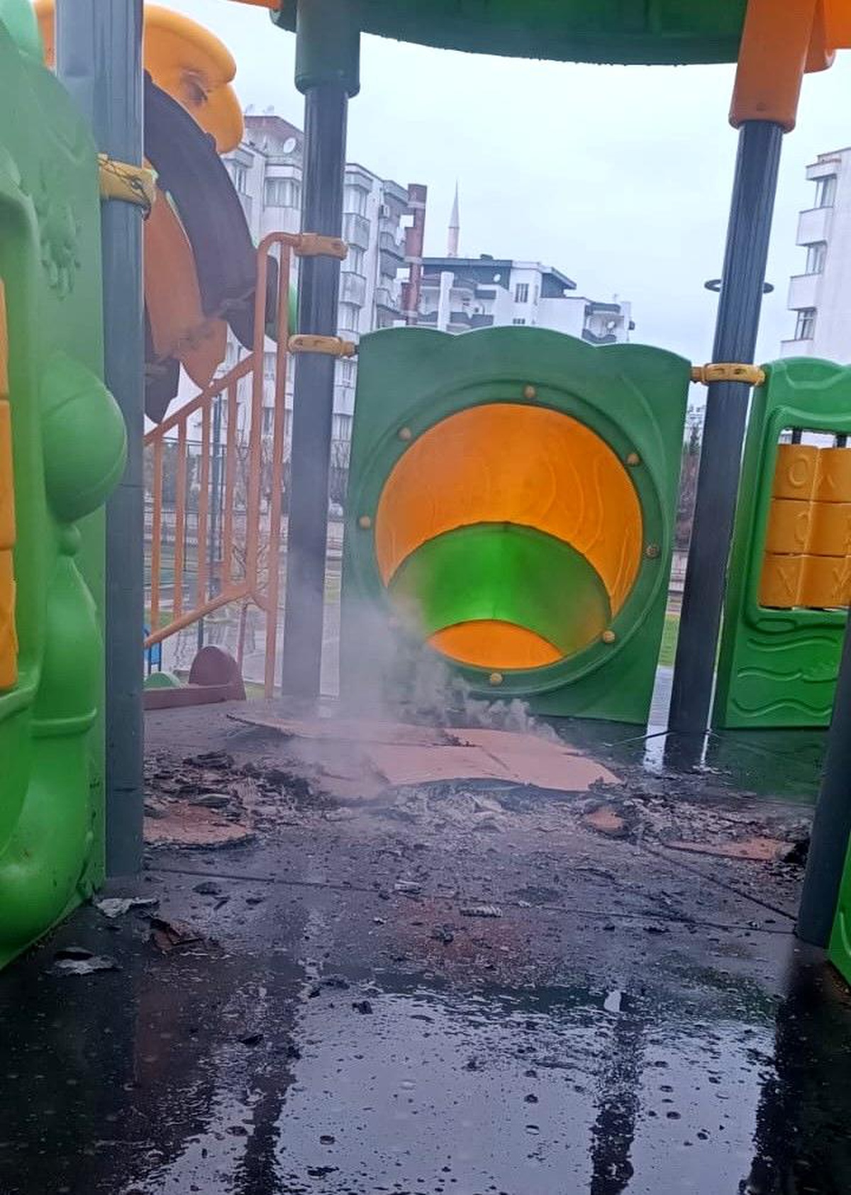 Adıyaman\'da Oyun Alanına Yangın