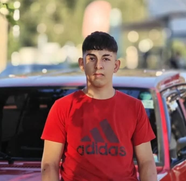 15 yaşındaki oğlunu öldürdüğü iddia edilen baba adliyede 15 yaşındaki oğlunu öldürdüğü iddia edilen baba adliyede
