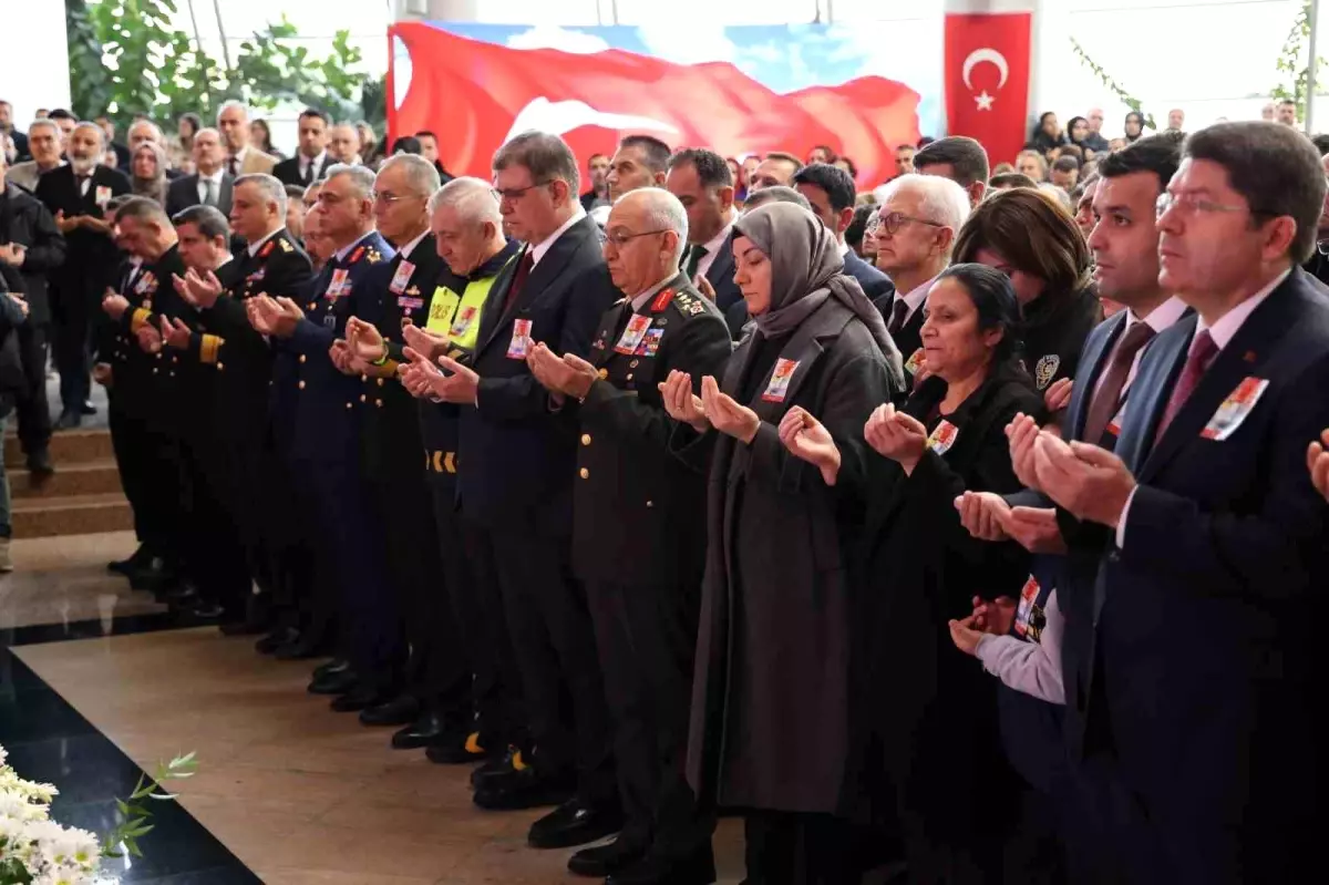 Adalet Bakanı Tunç: "Terörsüz Türkiye\'nin şafağındayız"