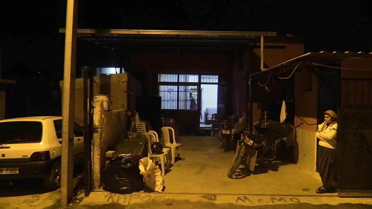Adana\'da 15 Yaşındaki Çocuk Öldürüldü