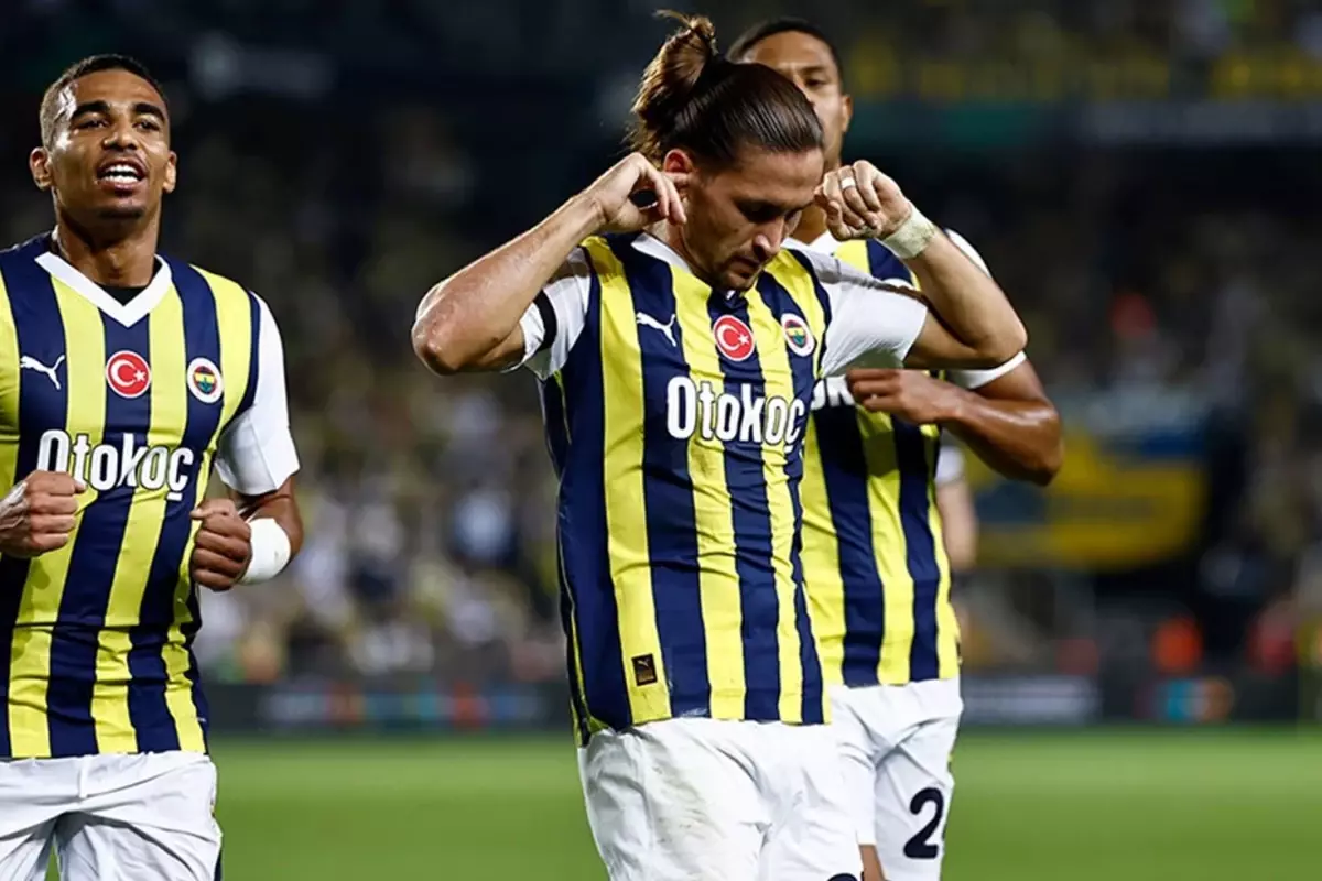 Crespo\'dan ses getirecek sözler: Eğer biz şampiyon olamıyorsak Fenerbahçe olsun