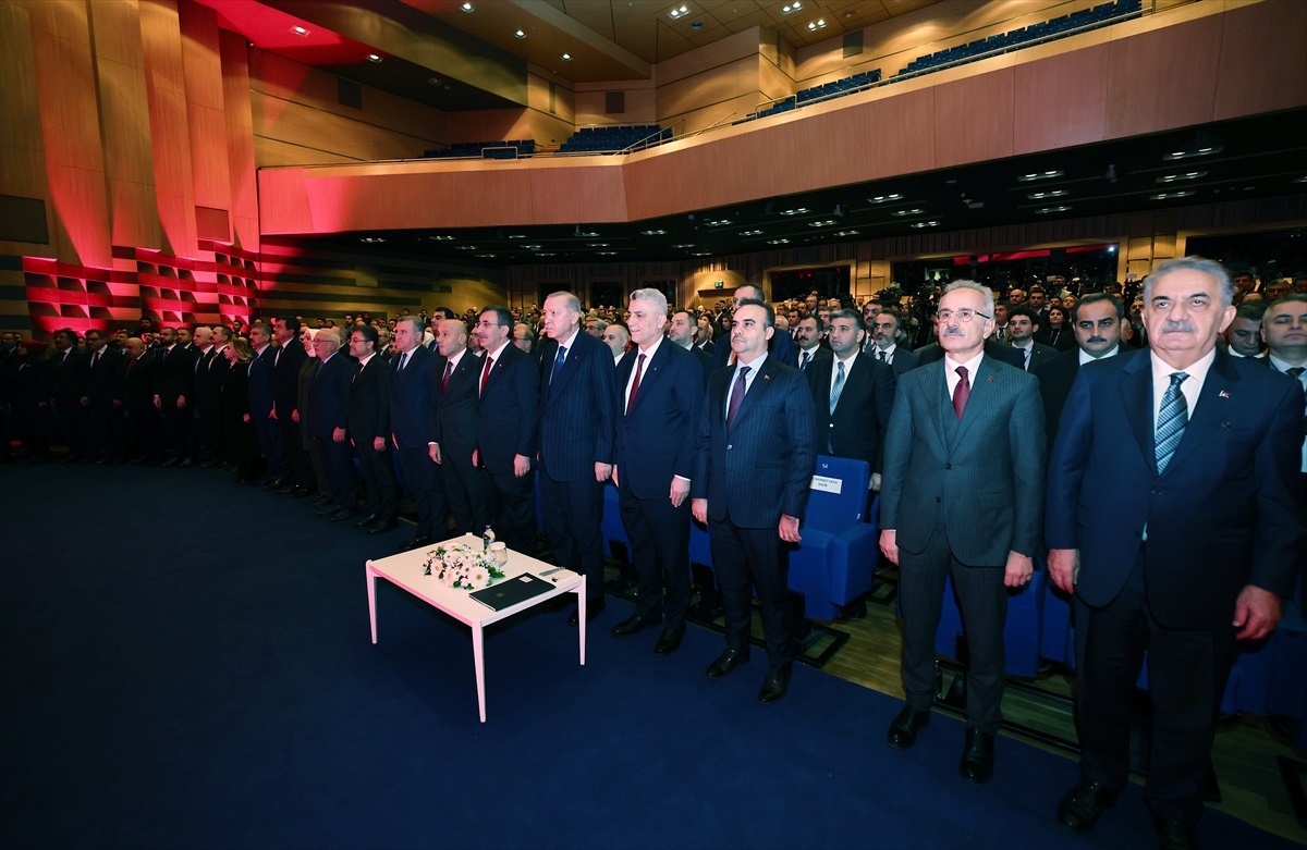 Cumhurbaşkanı Erdoğan, 2024 Yılı İhracat Rakamlarının Açıklanması Programı\'nda konuştu: (2)
