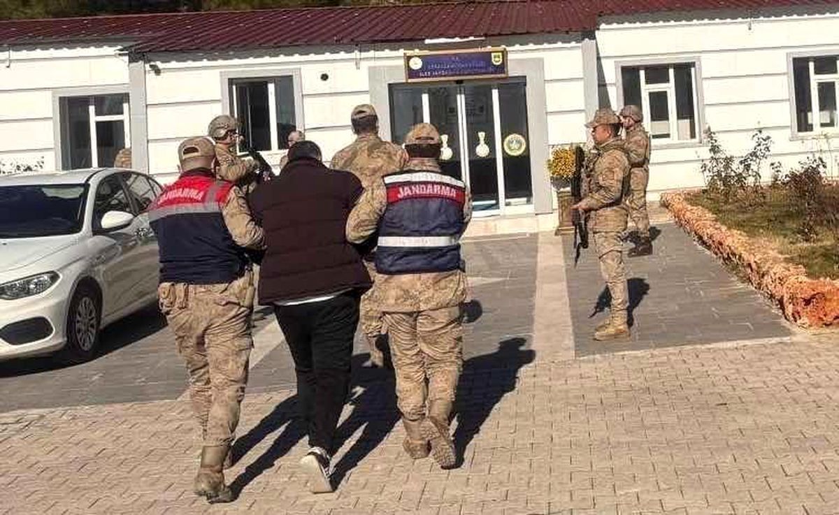 Diyarbakır\'da 2 Hükümlü Yakalandı