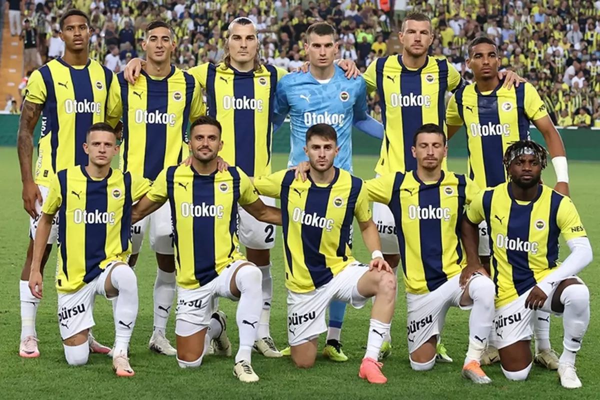 Fenerbahçe\'de deprem: İki yıldız birden sakatlandı