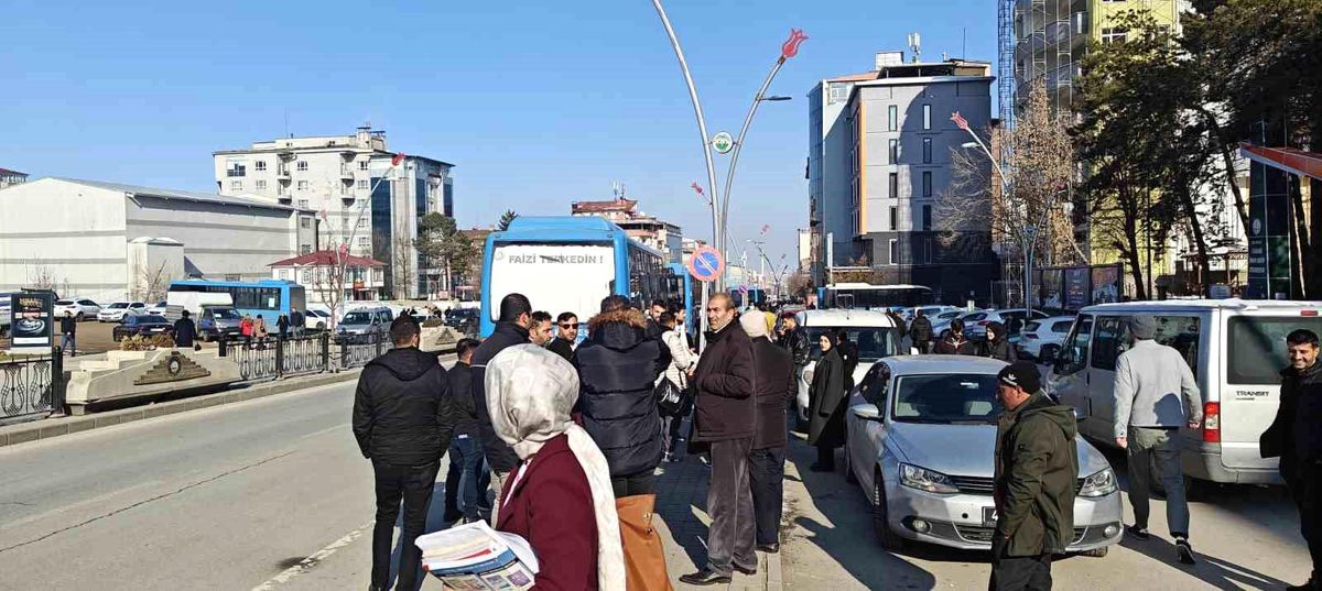 Muş\'ta üniversite öğrencileri final sınavlarına giremedi