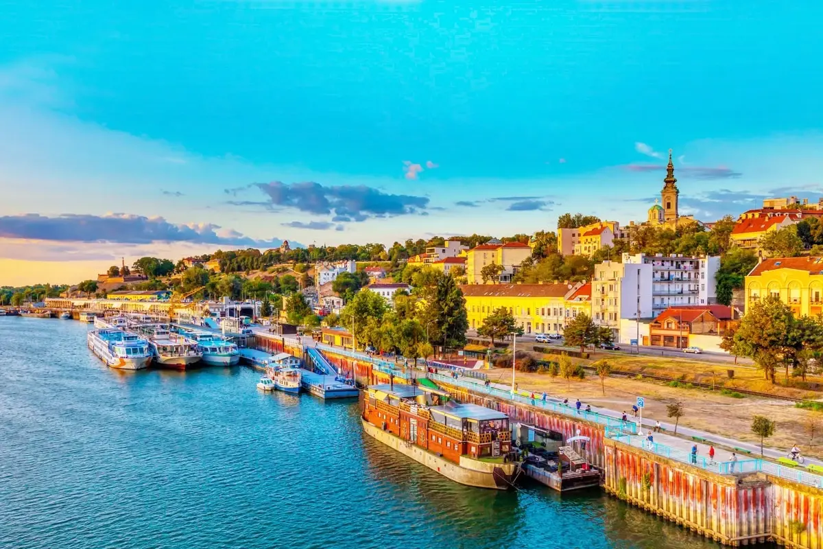 Belgrad\'da Toplu Taşıma 1 Ocak\'tan İtibaren Ücretsiz