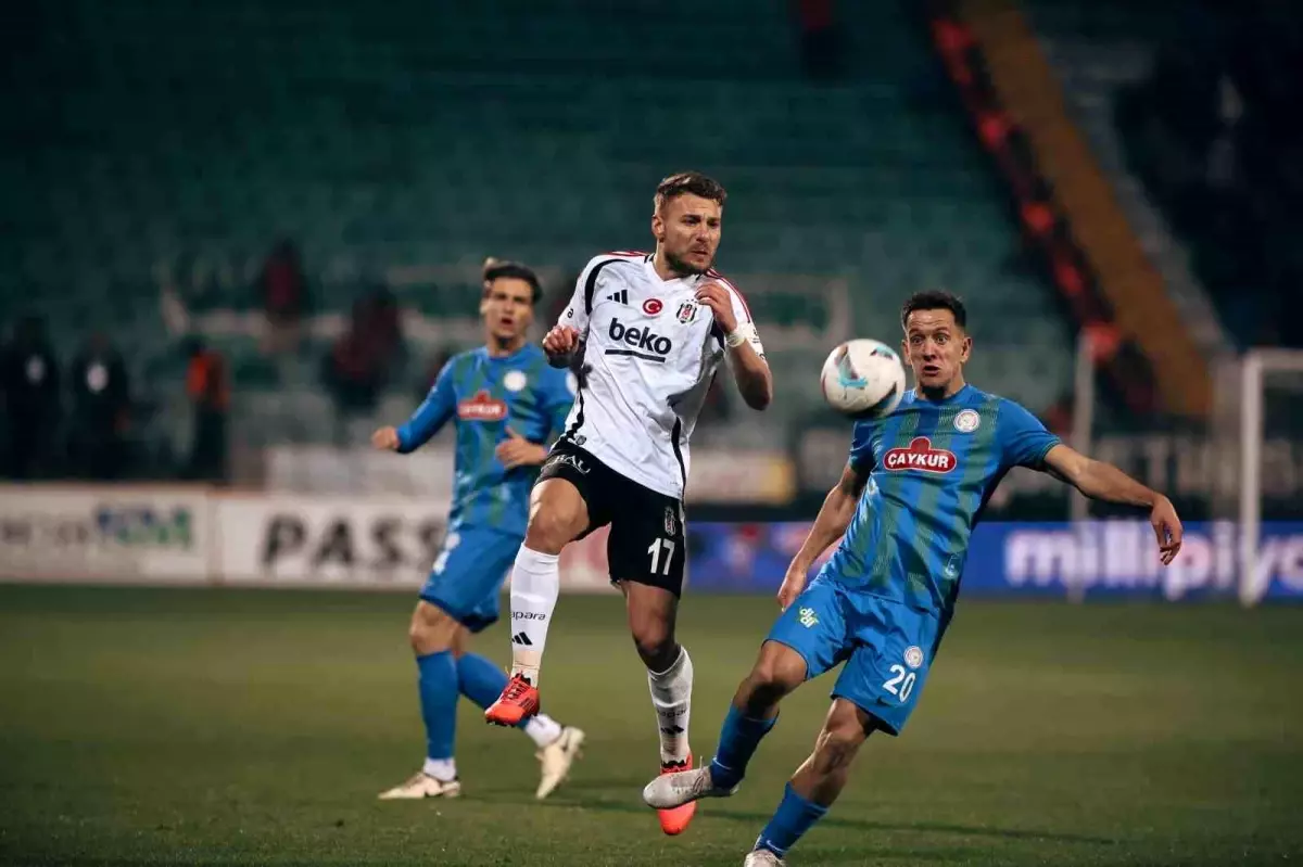 Rizespor-Beşiktaş Maçında İlk Yarı 1-1