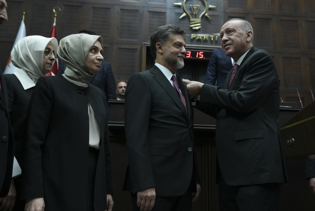 Ahmet Davutoğlu, partisinden istifa eden Nedim Yamalı için 'Siyasi ahlakı anlatamamışız' dedi