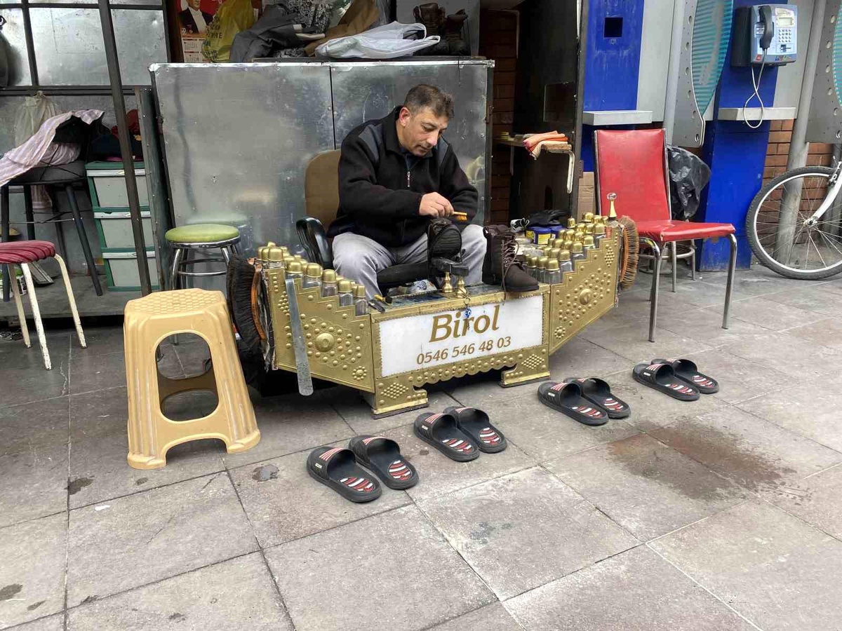 Ayakkabı Boyacısından Yenilikçi İletişim