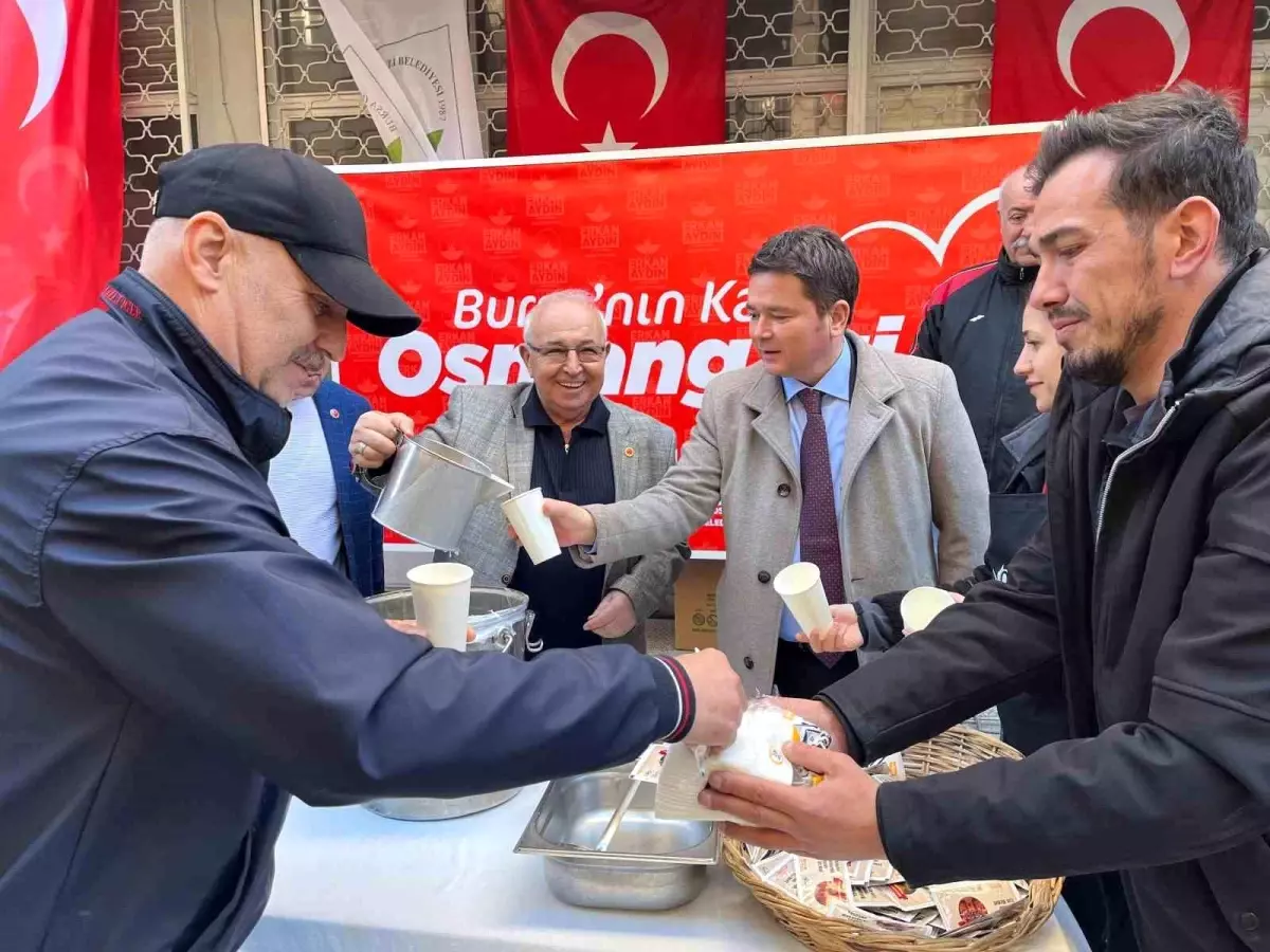 Osmangazi Belediye Başkanı Erkan Aydın, Mahalle Ziyaretlerinde Esnaf ve Vatandaşların Taleplerini Dinledi