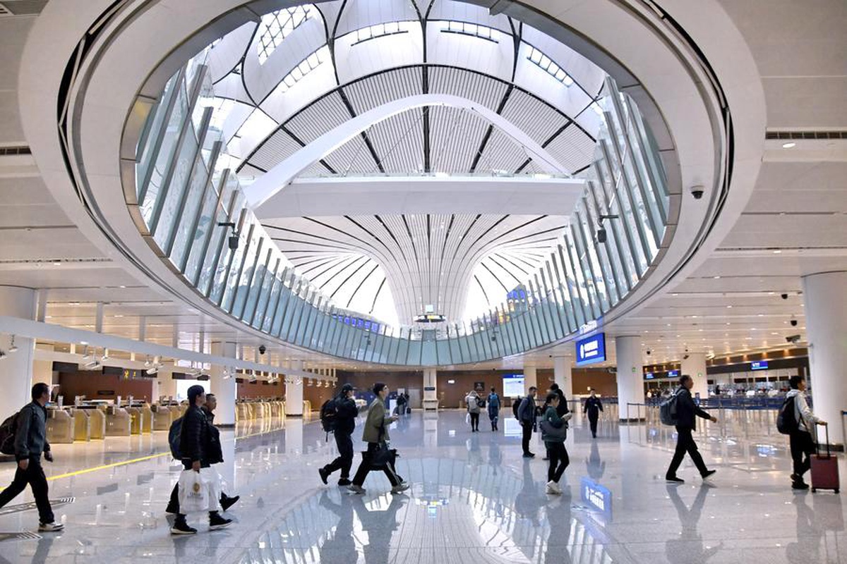 Çin\'de Havayolu Yolcu Sayısı 730 Milyona Ulaştı