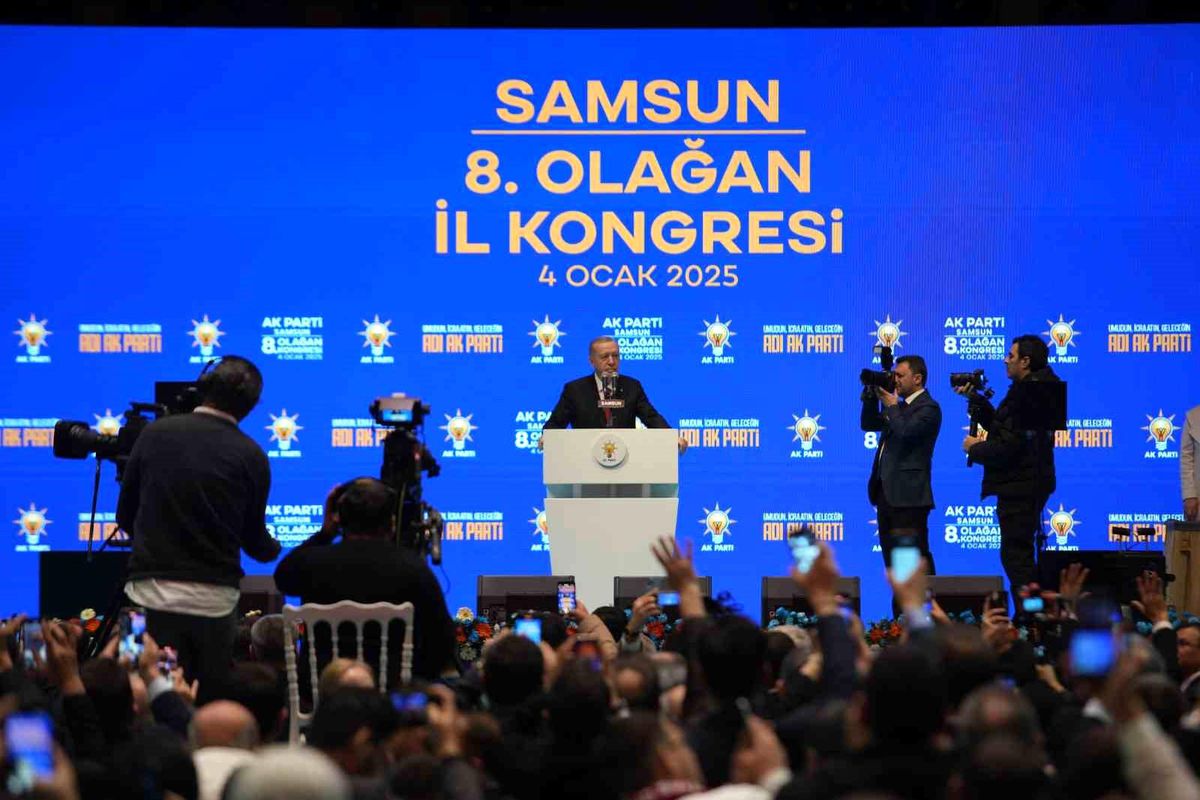 Cumhurbaşkanı Erdoğan: "Ya silahlarını gömecekler ya da silahlarıyla toprağa gömülecekler"