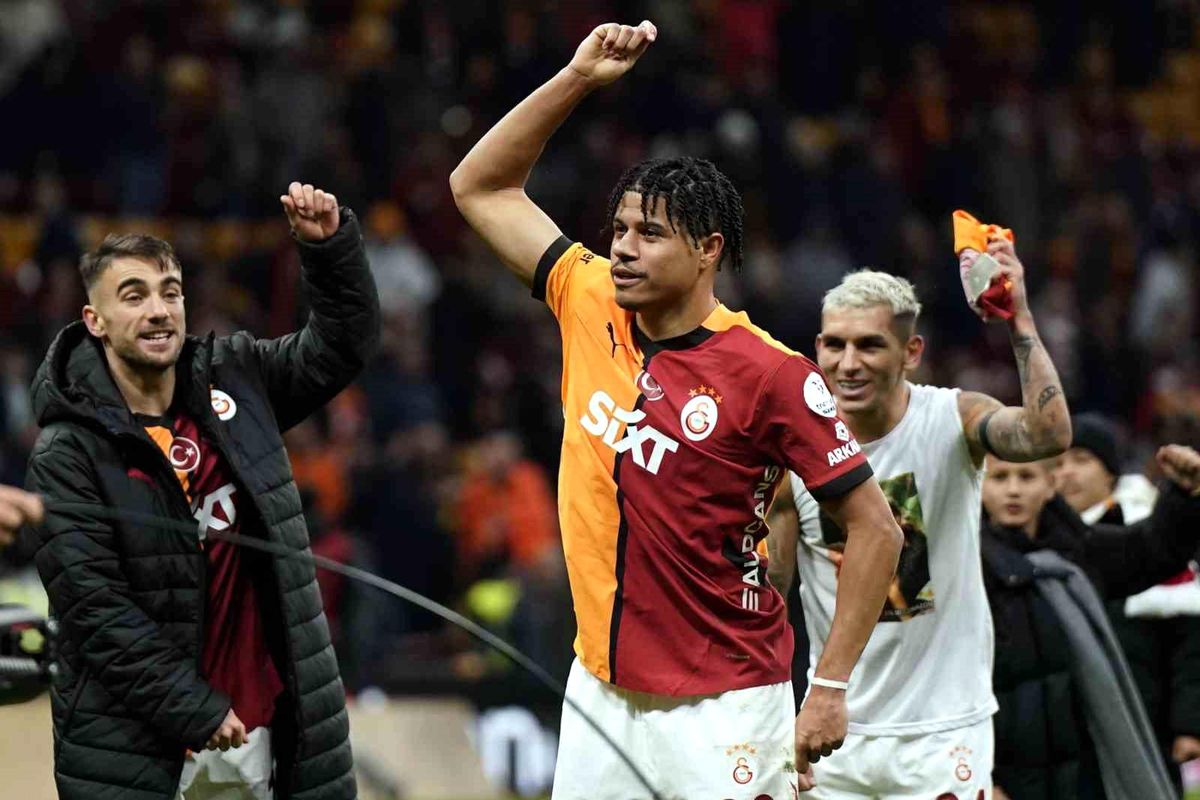 Galatasaray, Göztepe\'yi Yendi