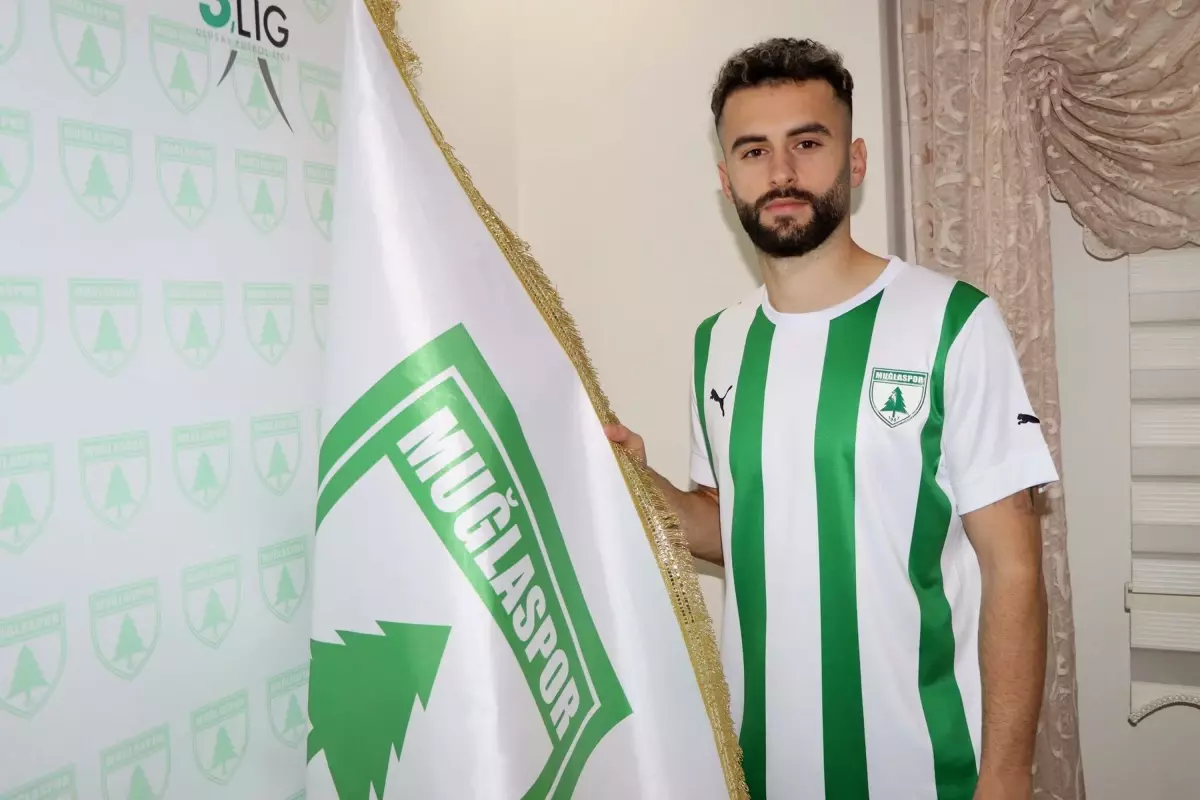 Muğlaspor, Başakşehir\'den Muhammet Arslantaş\'ı Kiraladı