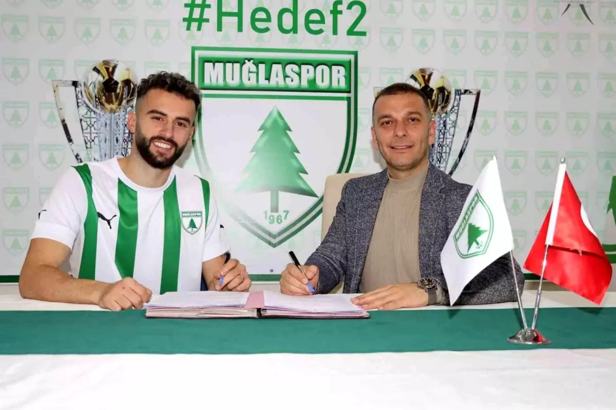 Muğlaspor, Forvet Muhammet Arslantaş\'ı Kiralık Olarak Kadrosuna Kattı