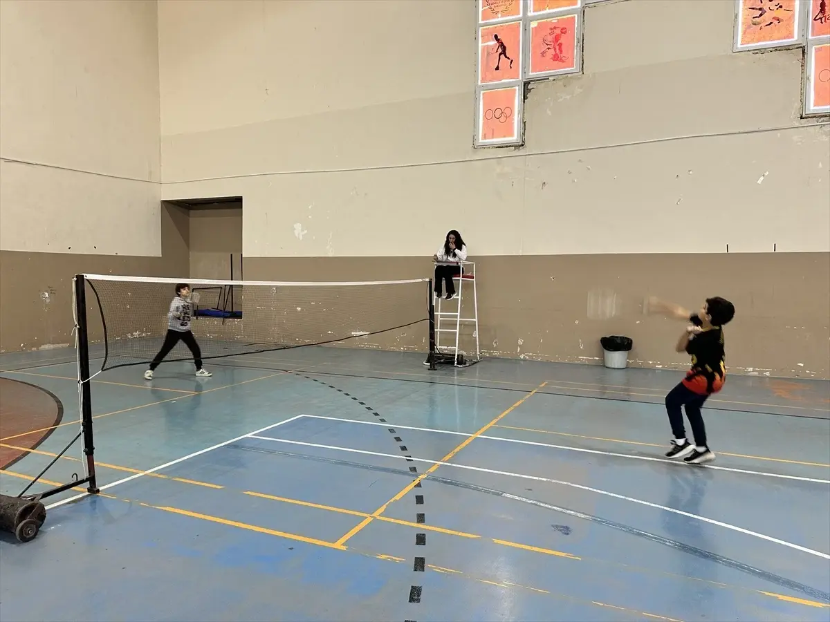 Samandağ\'da Badminton Seçmeleri Yapıldı