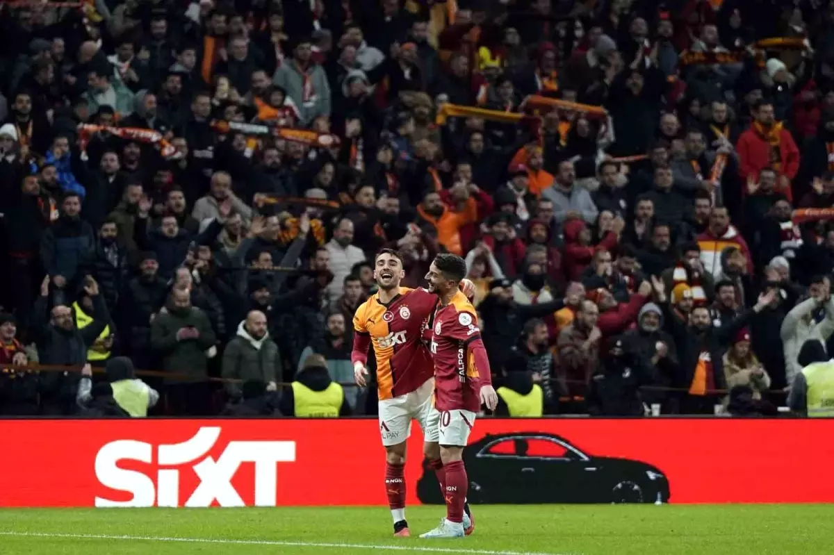 Galatasaray, Göztepe\'yi 2-1 Mağlup Etti