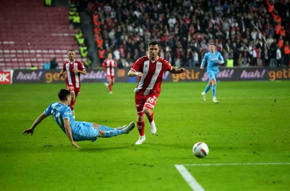 Samsunspor 1-0 Trabzonspor: İlk Yarı Sonucu