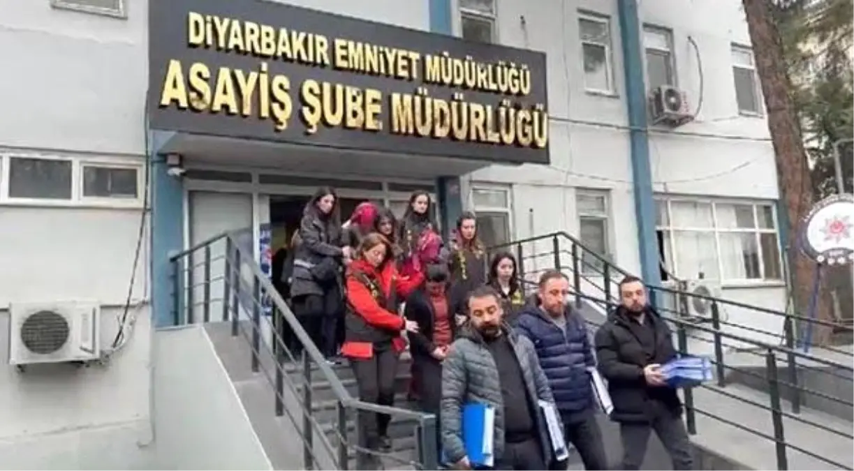 Diyarbakır\'da Hırsızlık Çetesi Çökertildi