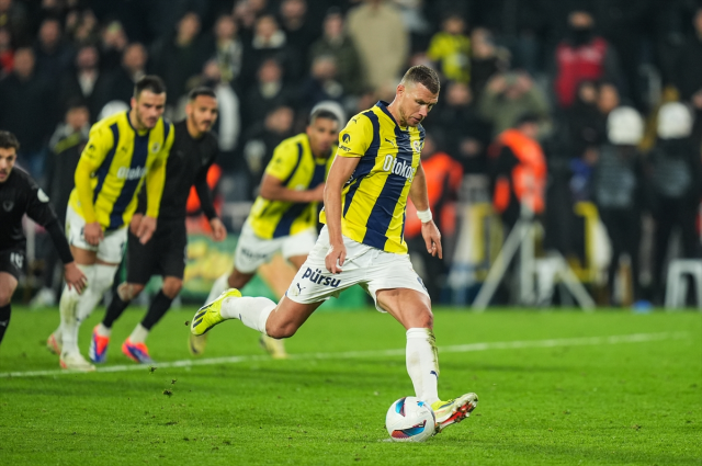 Fenerbahçe, Hatayspor'u sahasında 2-1 mağlup etti