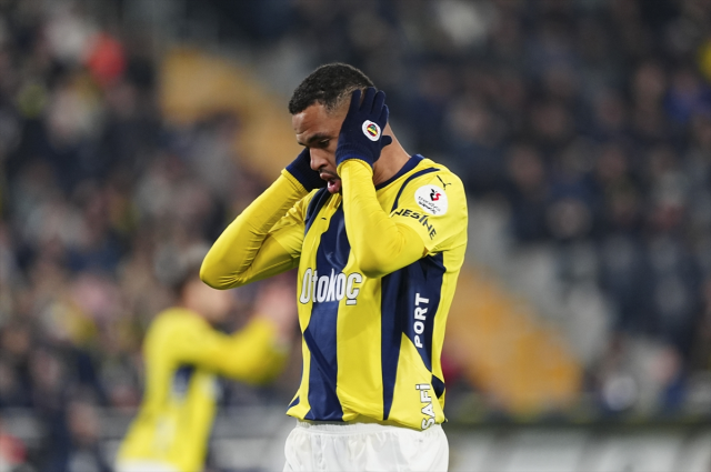 Fenerbahçe, Hatayspor'u sahasında 2-1 mağlup etti