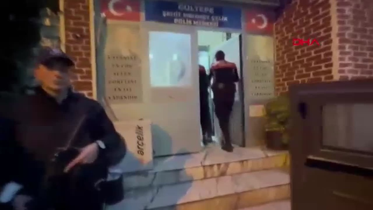 İzmir\'de 23 ve 13 Yıl Hapis Cezası Olan İki Firari Hükümlü Yakalandı
