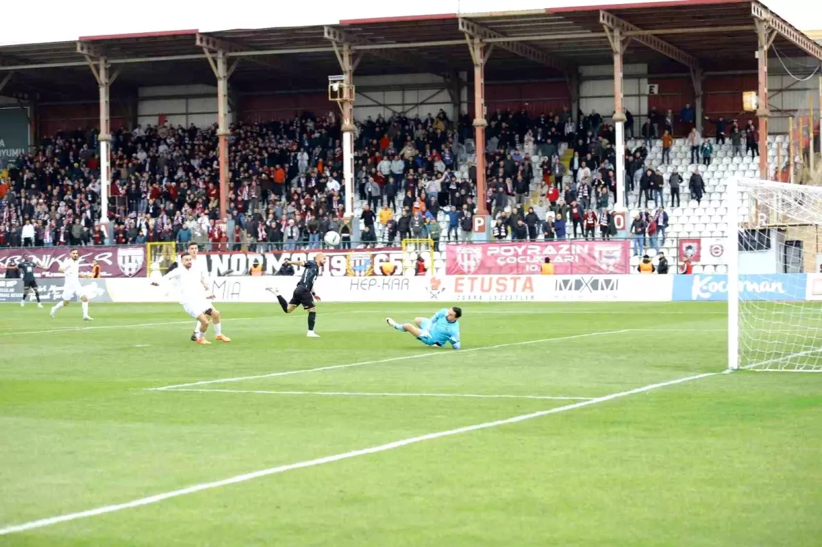 Bandırmaspor, Manisa FK\'ya 3-2 Yenildi