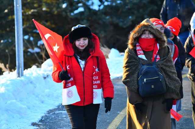 Türkiye, 'Bu toprakta izin var' temasıyla Sarıkamış'ta yürüyüşe başladı