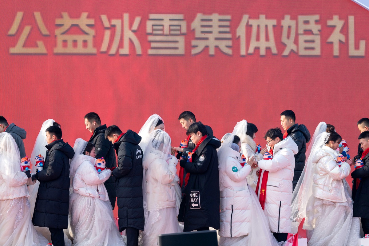 Harbin\'de Ücretsiz Düğün Etkinliği