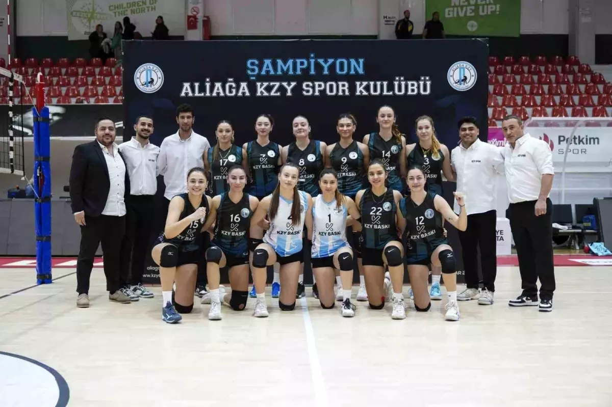 Aliağa KZY Spor Kulübü Tarih Yazdı: 1. Lig\'e Yükselme Yolunda Önemli Bir Adım