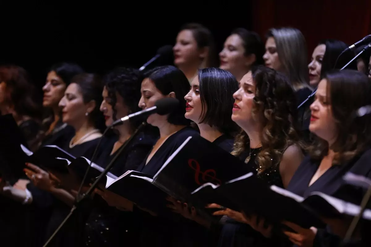 Yeni Yılda Türk Halk Müziği Coşkusu