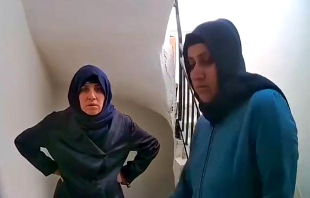Hırsızlık Şüphelileri Kameralara Yakalandı
