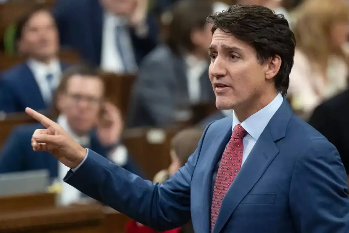 Kanada Başbakanı Justin Trudeau görevinden istifa etti