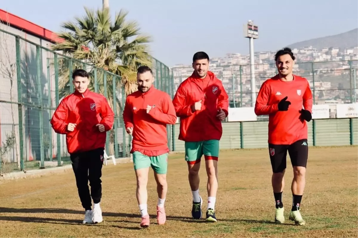 Karşıyaka\'da Sponsor Krizi ve Futbol Takımında Belirsizlik Devam Ediyor